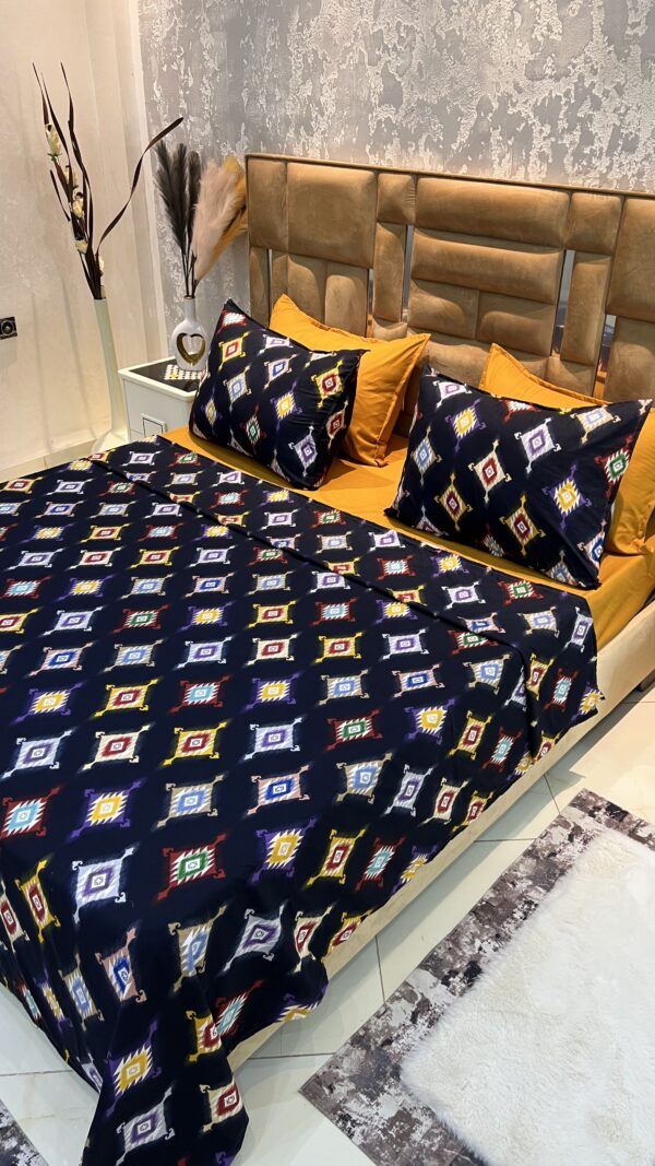 IMG_7669 Nomad Nights